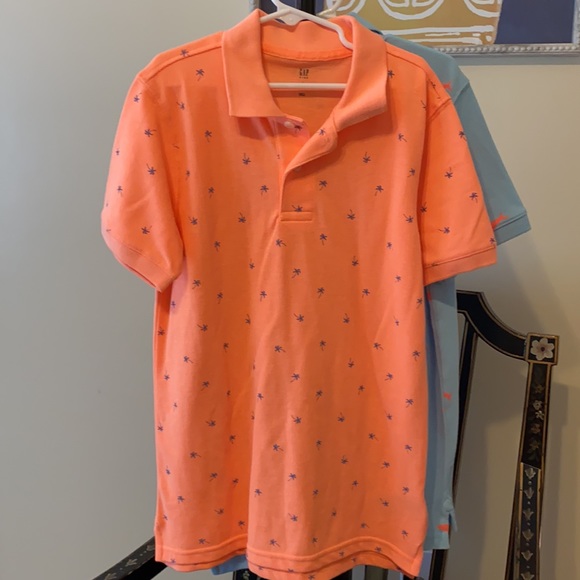 2 Polo shirts for the price of 1 🏝 - Picture 2 of 6